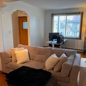 Spacious 2-bedroom Apartment $1590/mois - Photo 3