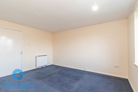 2 bed Apartment for Rent - Photo 5