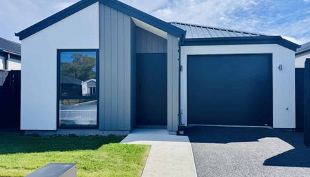 Brand new home in Halswell - Photo 5