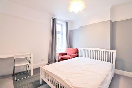 3 bedroom house to rent - Photo 2