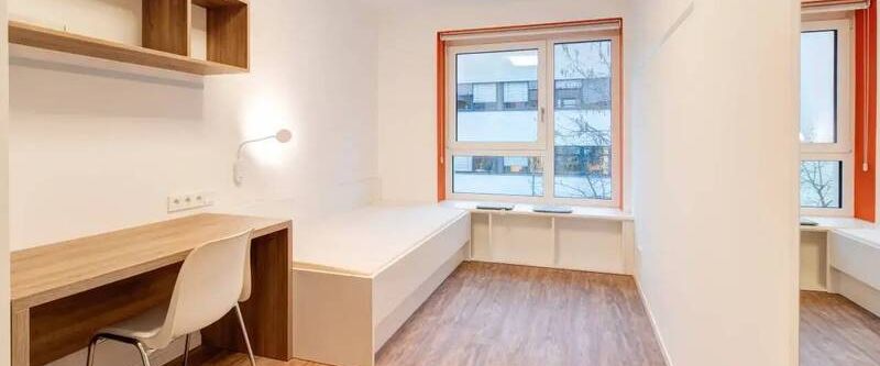 "Mietrabatt" - NUR FÜR STUDENTEN - Vollständig möbliertes Privatzimmer in einer 2-er WG - Photo 1