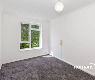 Chiltern Court, Fawcett Road, Windsor, SL4 - Photo 5