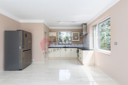 Pronájem domu 151 m² s pozemkem 434 m² - Photo 4