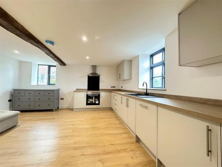 2 bedroom apartment to rent - Photo 2