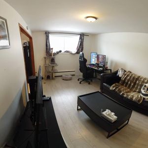 1 CH - 1 SDB - Québec - $967 /mo - Photo 2