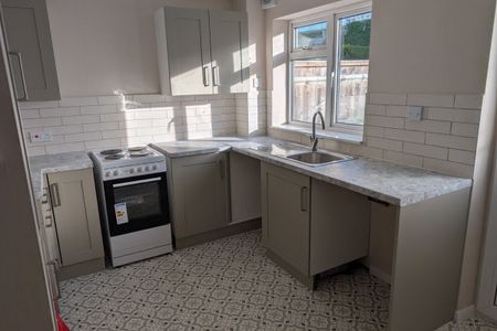 Old Farm, Pitstone, LEIGHTON BUZZARD - Photo 3