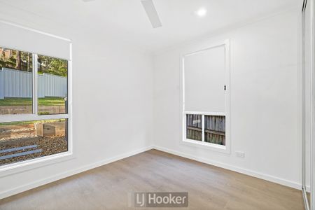 Character And Charm With Modern Style! - Photo 2