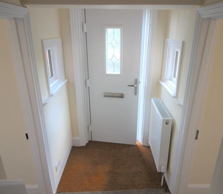 2 bedroom detached house to rent - Photo 4
