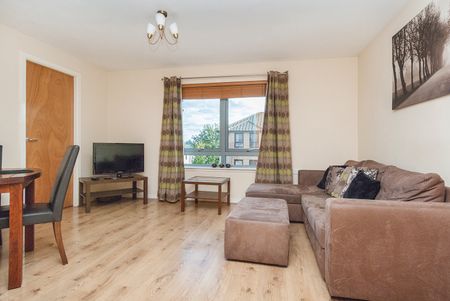 2439L - Restalrig Drive, Edinburgh, EH7 6JX - Photo 5