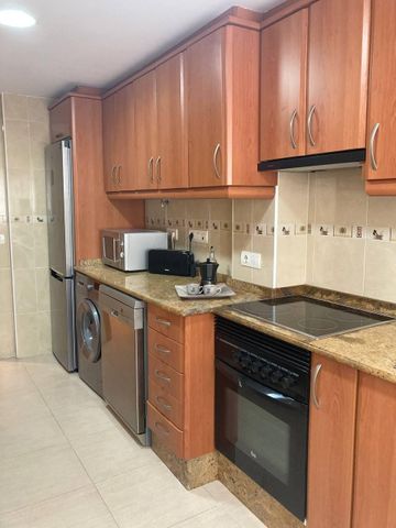 Apartamento con vistas al mar cerca de Valencia ideal para pareja o profesional | Puerto de Sagunto - Photo 2