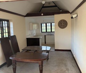 3 bedroom detached house to rent - Photo 3