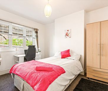 Room in a Shared House, Old Shoreham Road, BN1 - Photo 2