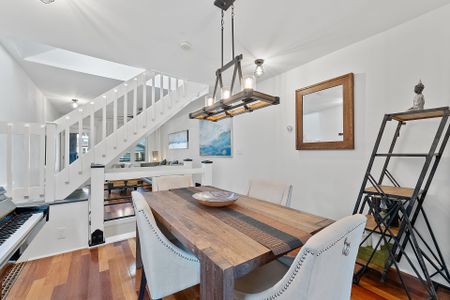 For Lease - 7 Norway Avenue, Toronto, Ontario - Photo 3