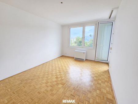 SÜD-BALKON MIT ca.7,10m² - 4 ZIMMER - OBER ST. VEIT - HELL - GRÜN - RUHIG - Photo 4