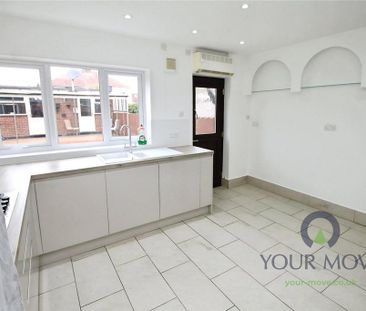 3 bedroom semi-detached house to rent - Photo 2