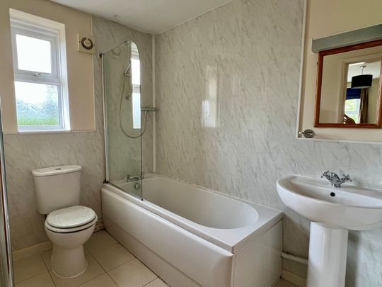 2 bedroom house to rent - Photo 1