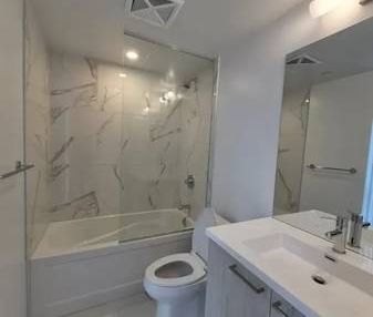 Brand New 2 Bed 2 Bath Condo for Rent in heart of Vaughan! - Photo 4