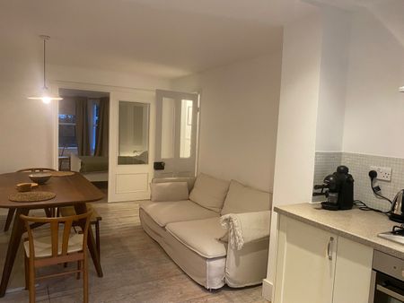 1 Bed Flat, Aubert Road, N5 - Photo 2