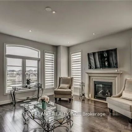 Detached Home For Lease | N9255081 - Photo 1