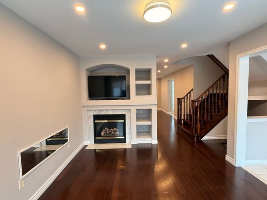 For Lease - 69 Aries Crescent, Markham, Ontario - Photo 1