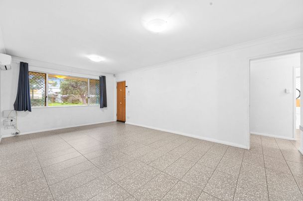 Conveniently Located 2-Bedroom&comma; 1-Bathroom Home&excl; - Photo 1