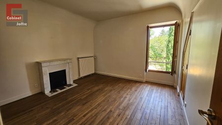 Location Maison 3 pièces 65m² SAMOREAU 77210 - Photo 2