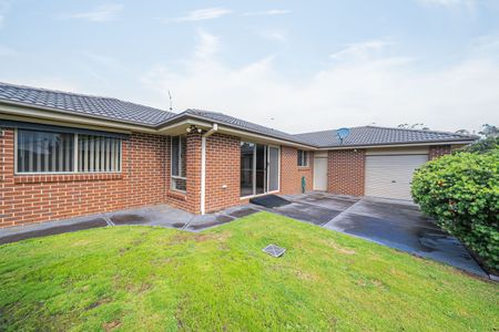 Spacious Family Home with Low-Maintenance Living ** Available 6th Dec 2025 - Photo 2