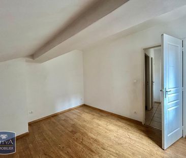 Location Appartement 4 pièces 80m² ST ETIENNE 42000 - Photo 5