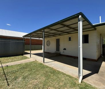 TIDY THREE BEDROOM HOME - Photo 5