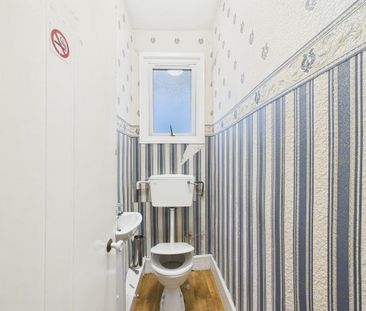 House share to rent - Photo 1