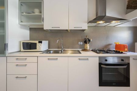 Via Pier Capponi, Florence, Tuscany 50123 - Photo 4