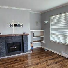 Renovated 2 beds 1.5 baths in Mount Pleasant East - Photo 1