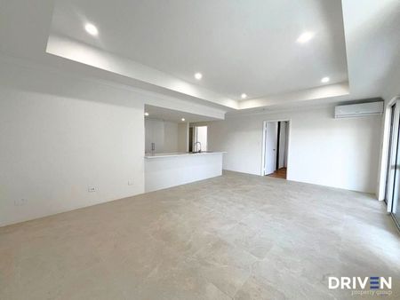 Brand New 3x2 Home 2C Parkview Street, Mandurah - Photo 3
