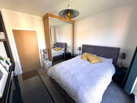 1 bedroom flat to rent - Photo 4