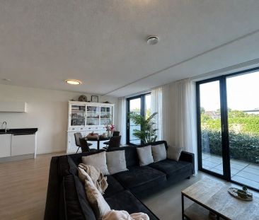 Appartement 3 pièces avec terrasse - Pampuskade, Rotterdam - À louer - Photo 1