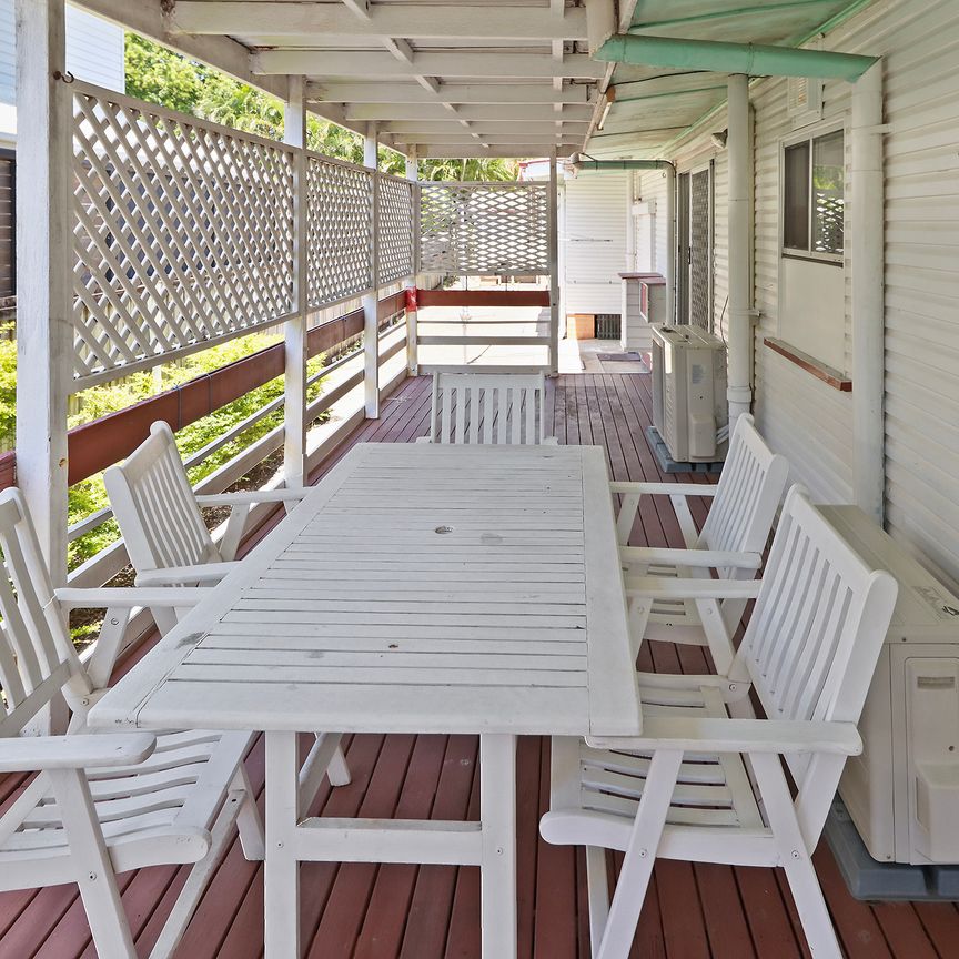 58 Dorothea St, Cannon Hill - Photo 1