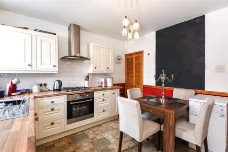 3 bedroom terraced house to rent - Photo 4