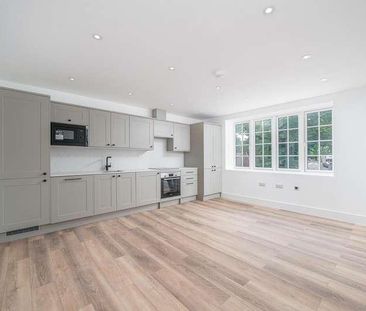 Hampton Court Road, Kingston Upon Thames, KT1 - Photo 5