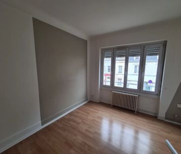 Location Appartement 3 pièces 52m² BOULOGNE SUR MER 62200 - Photo 1