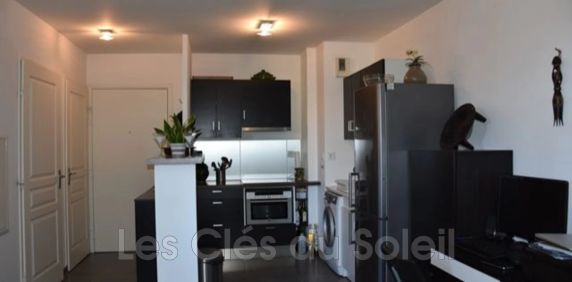 Location appartement studio 31 m² La Valette-du-Var - Photo 2