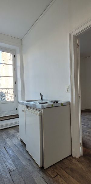 Location Appartement 1 pièce 29m² FOUGERES 35300 - Photo 1