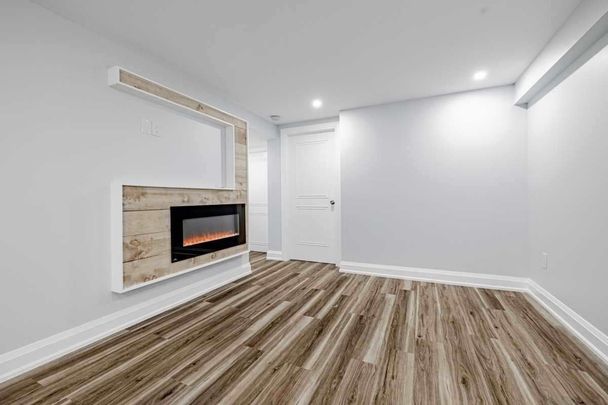 For Lease - 45 Ianhall Road Unit# Lower, Toronto, Ontario - Photo 1