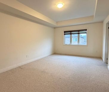 For Lease - 12 Goodsway Trail, Brampton, Ontario - Photo 5