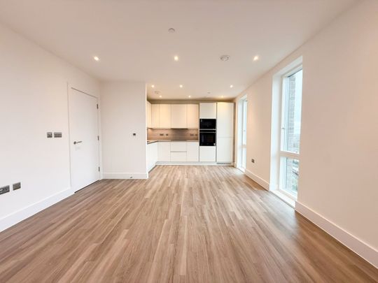 2 Bed Flat, Colindale Gardens, NW9 - Photo 1