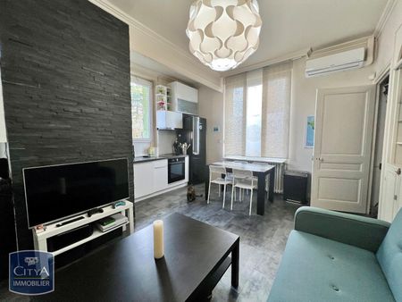 Location Maison 4 pièces 59m² ST FONS 69190 - Photo 2