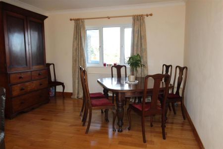 2 bedroom semi-detached house to rent - Photo 5