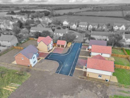 3 bedroom detached house to rent - Photo 2