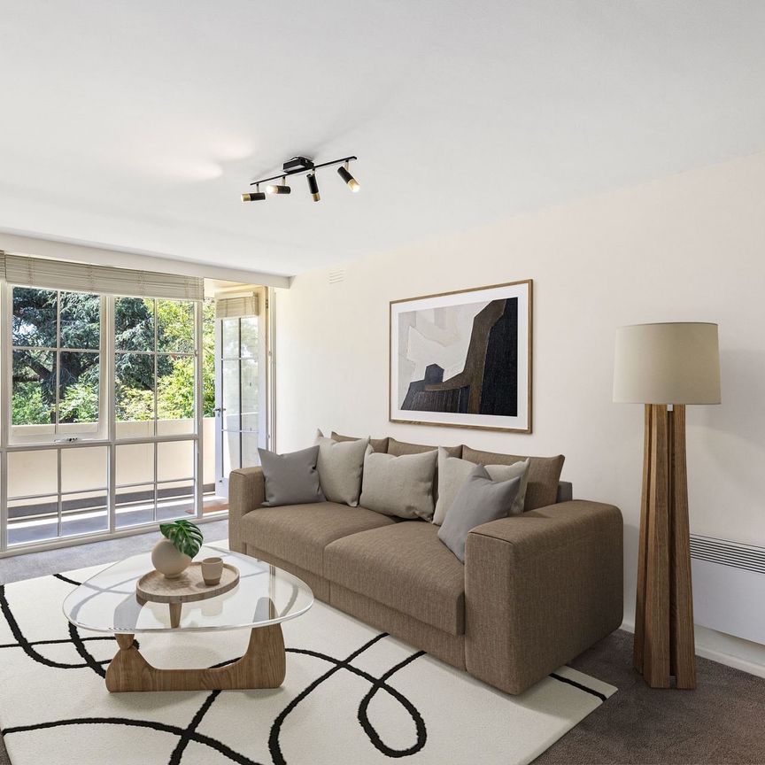 Como Park outside your balcony - Photo 1