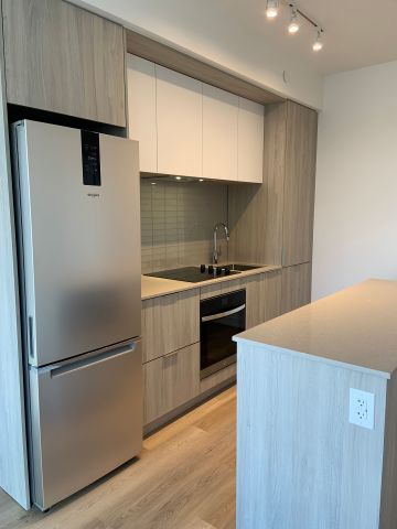 For Lease - 395 SQUARE ONE Drive Unit# 1102, Mississauga, Ontario - Photo 3