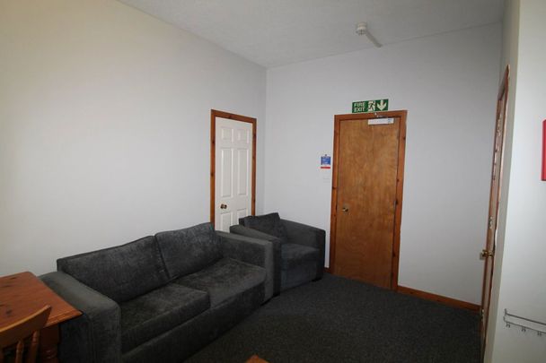 Taylors Lane, Dundee - Photo 1